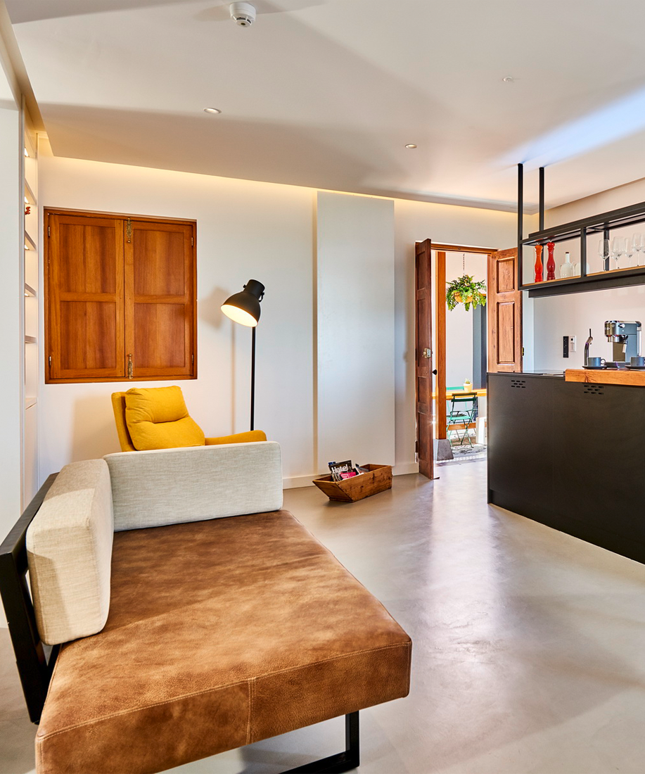 Floatel Faro Punta Cumplida-9